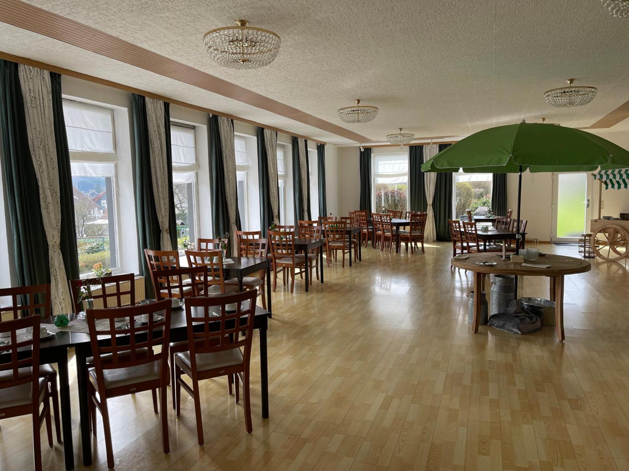 Harzhotel Gruenett ランゲスハイム エクステリア 写真