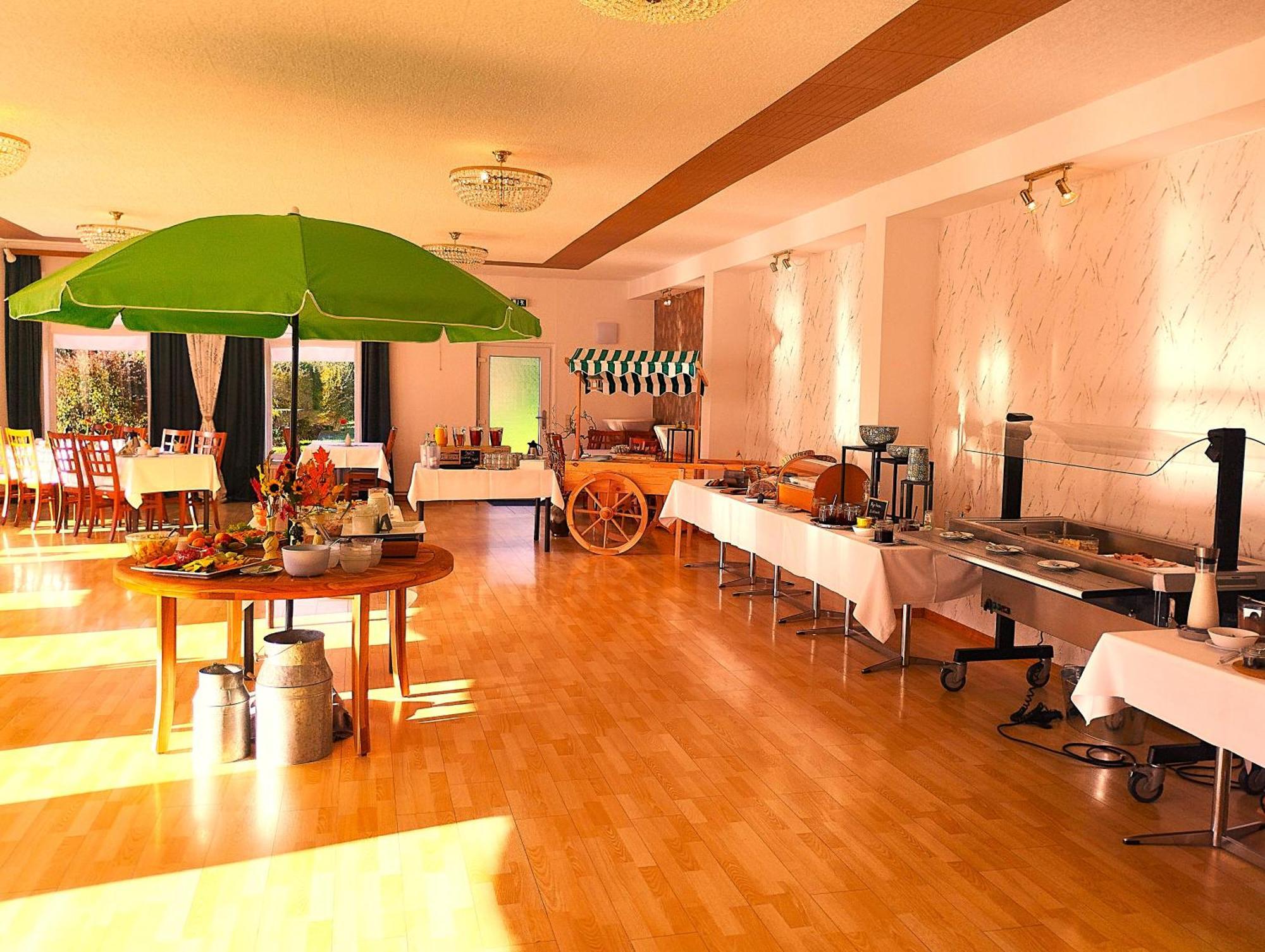 Harzhotel Gruenett ランゲスハイム エクステリア 写真